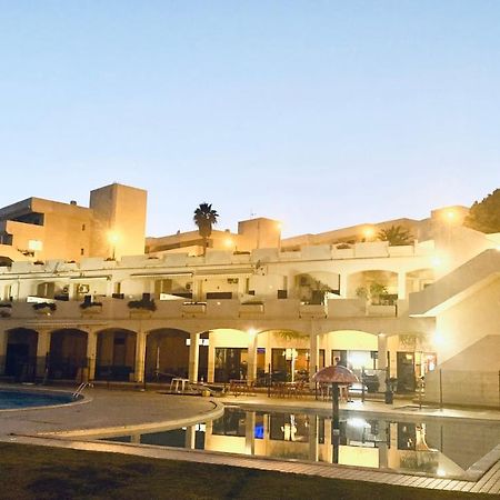 Lagos Apartment Ap Praia Dona Ana Eksteriør billede